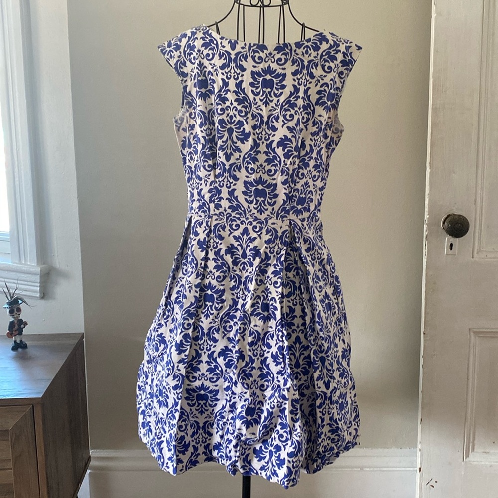 Vintage delft patterned fit and flare dress